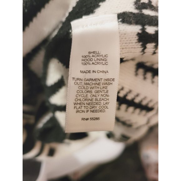 Express black & white Aztec Tribal print hooded knit poncho - Picture 3 of 8